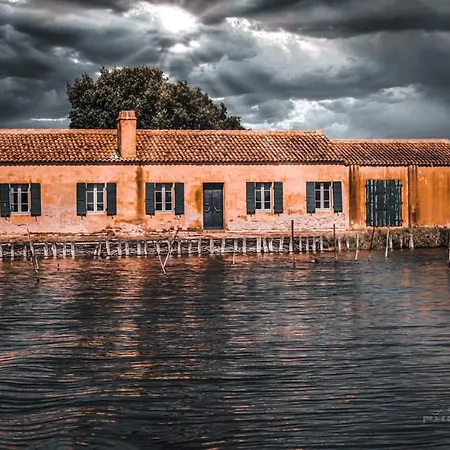 Le 4 Stagioni アパート